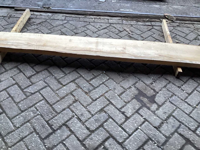 Beuk - kd ovengedroogd 3230x330x58 mm - balk - afbeelding 6 van  6