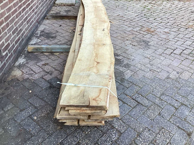 Beuk - kd ovengedroogd 4100 x 500x 300 mm - schaaldeel (8x) - afbeelding 4 van  6