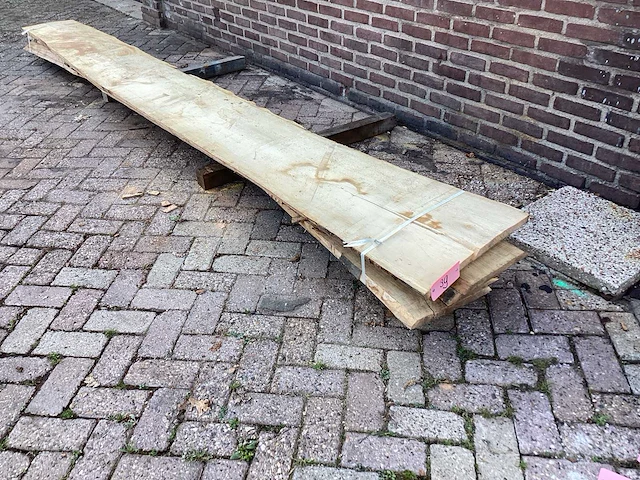 Beuk - kd ovengedroogd 4100x 550x 300 mm - schaaldeel (6x) - afbeelding 1 van  6
