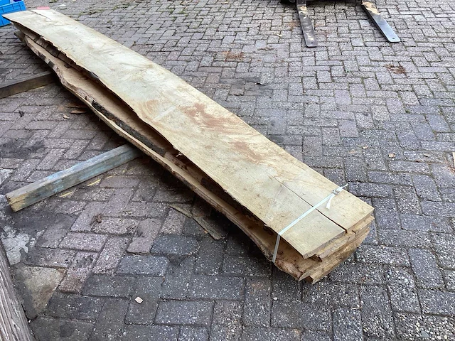 Beuk - kd ovengedroogd 4100x 550x 300 mm - schaaldeel (6x) - afbeelding 5 van  6