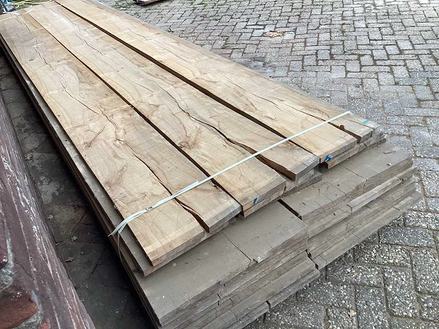 Beuk - kd ovengedroogd 4240x560x350 mm - schaaldeel (23x) - afbeelding 5 van  6