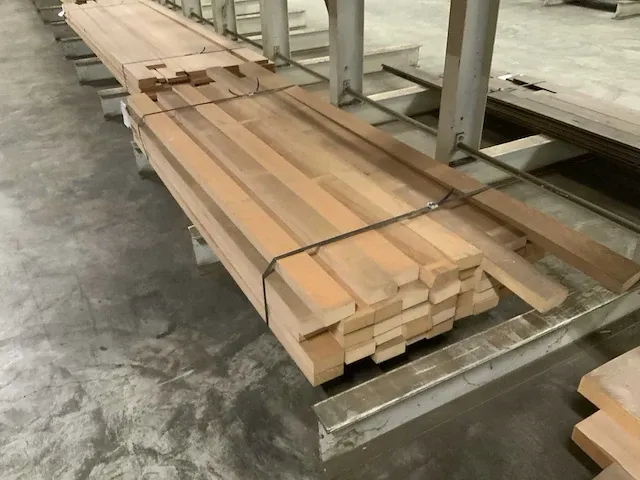 Beuken balken 44x90mm (44x) - afbeelding 1 van  4