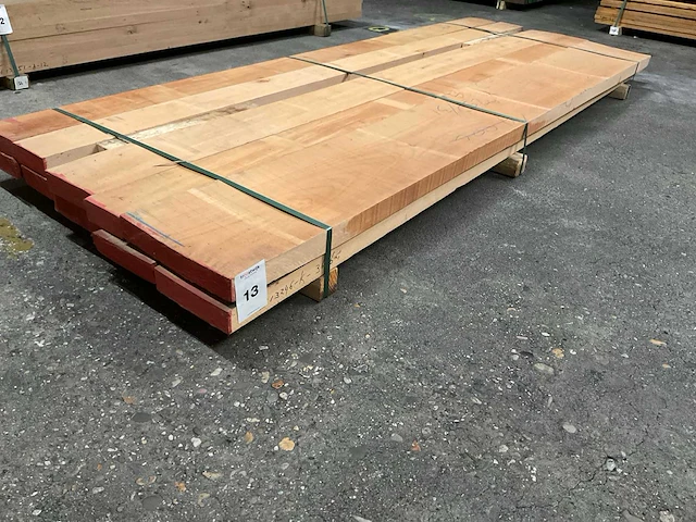 Beuken planken 52 mm; ca. 0,280 m³ - afbeelding 1 van  5