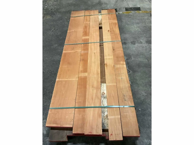 Beuken planken 52 mm; ca. 0,280 m³ - afbeelding 5 van  5