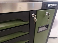 Beuker big gereedschapswagen gevuld - afbeelding 16 van  23