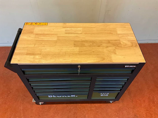 Beuker xtra big xxl gereedschapswagen gevuld - afbeelding 14 van  15