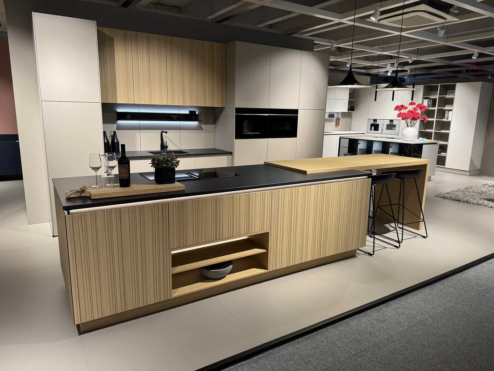 Beurskeukens, (showroom) keukens en keukenapparatuur