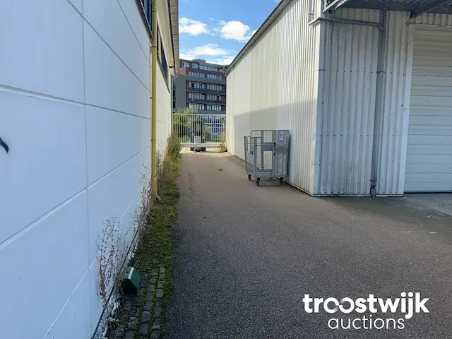 Beursstand in zeecontainer - afbeelding 8 van  17