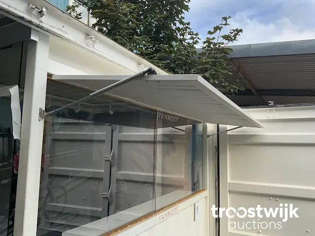 Beursstand in zeecontainer - afbeelding 14 van  17