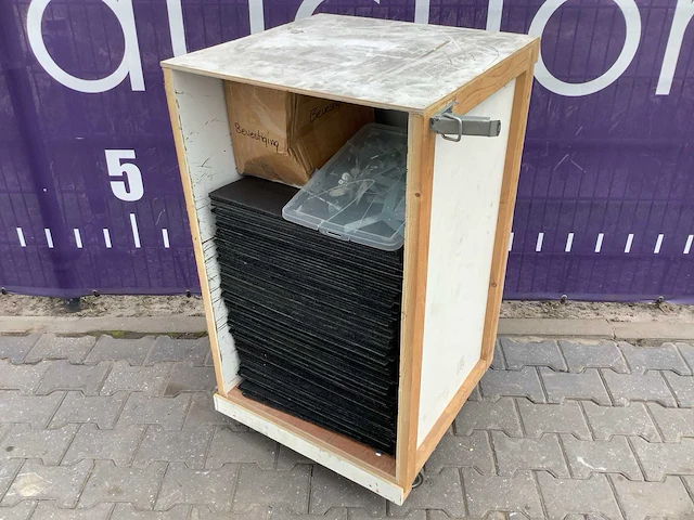 Beursstand met opbergkisten - afbeelding 5 van  18