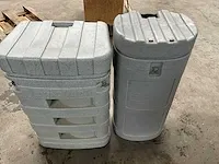 Beurswand met tafel (2x) - afbeelding 3 van  13