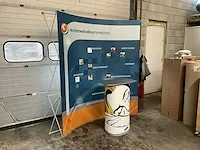 Beurswand met tafel (2x) - afbeelding 10 van  13