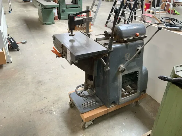 Beuving 2rr367 langgatboormachine - afbeelding 1 van  9