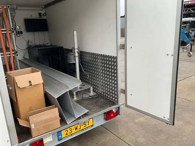 Beveiligingscamera aanhangwagen - afbeelding 11 van  19