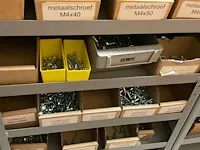Bevestigingsmateriaal (c) - afbeelding 2 van  16