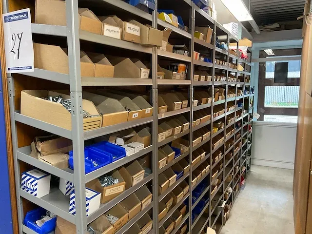 Bevestigingsmateriaal (c) - afbeelding 9 van  16