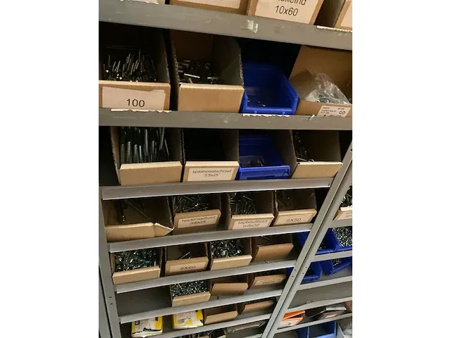 Bevestigingsmateriaal (c) - afbeelding 13 van  16