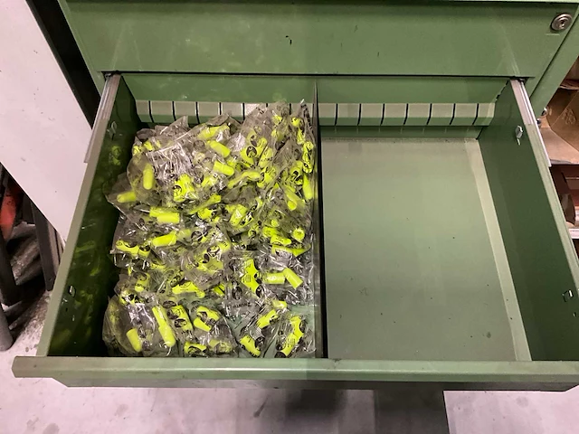 Bevestigingsmateriaal en divers - afbeelding 21 van  23
