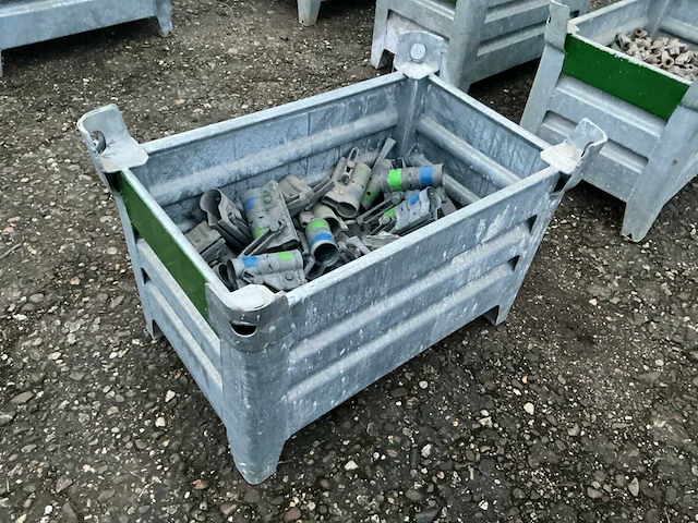Bevestigingsmateriaal steiger in gegalvaniseerde bak - afbeelding 3 van  5