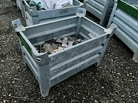 Bevestigingsmateriaal steiger in gegalvaniseerde bak - afbeelding 1 van  5