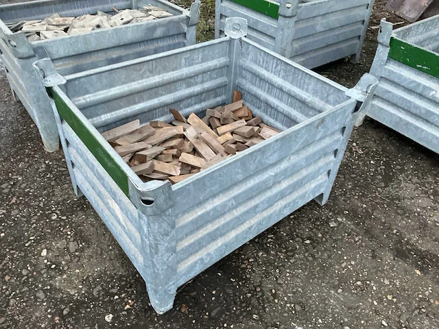 Bevestigingsmateriaal steiger in gegalvaniseerde bak - afbeelding 1 van  5