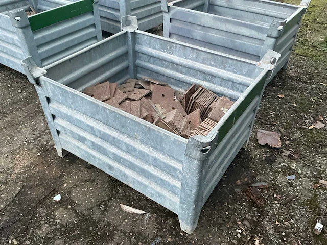 Bevestigingsmateriaal steiger in gegalvaniseerde bak - afbeelding 2 van  5