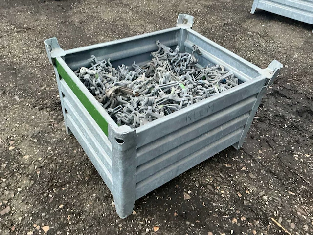 Bevestigingsmateriaal steiger in gegalvaniseerde bak - afbeelding 1 van  5