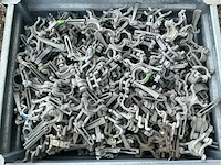 Bevestigingsmateriaal steiger in gegalvaniseerde bak - afbeelding 5 van  5
