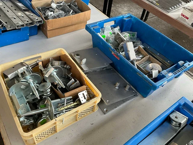 Bevestigingsmateriaal - afbeelding 1 van  5
