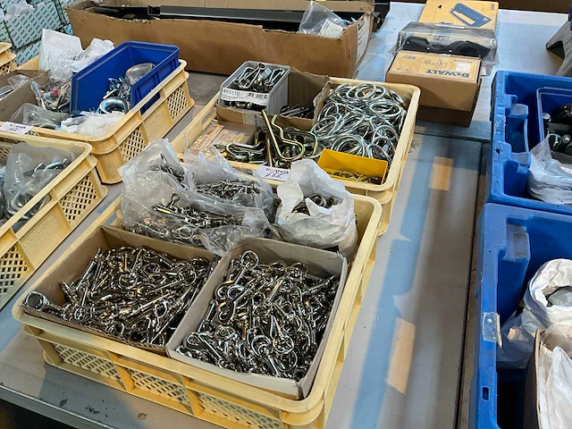 Bevestigingsmateriaal - afbeelding 1 van  3