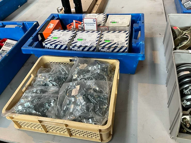 Bevestigingsmateriaal - afbeelding 1 van  4