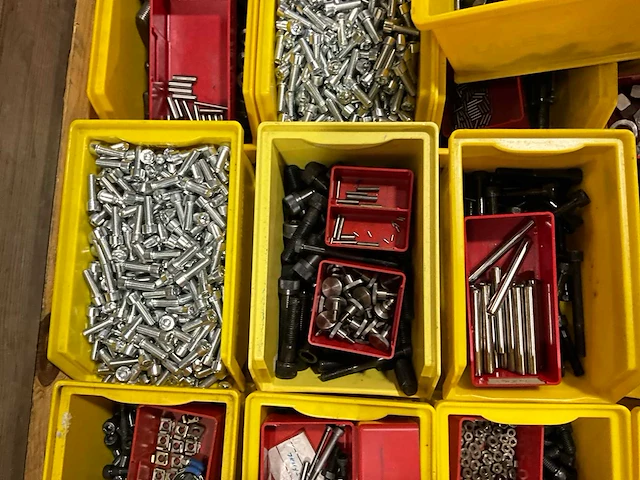 Bevestigingsmateriaal - afbeelding 10 van  10