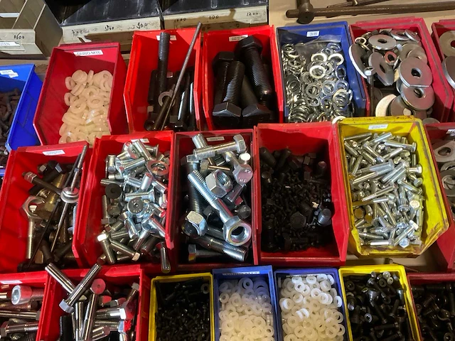 Bevestigingsmateriaal - afbeelding 6 van  9