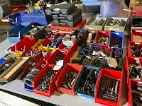 Bevestigingsmateriaal - afbeelding 1 van  4