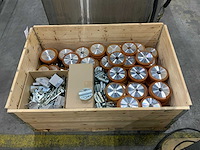 Bevestigingsmateriaal - afbeelding 1 van  2