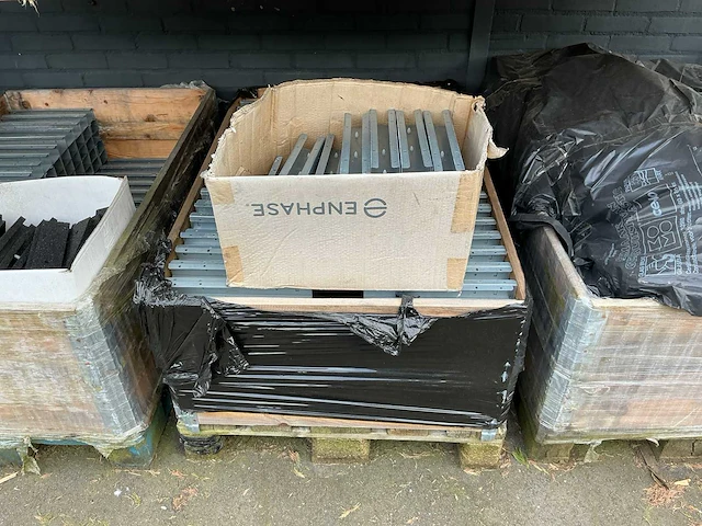 Bevestigingsmaterialen voor zonnepanelen - afbeelding 14 van  17