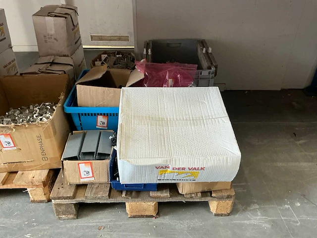 Bevestigingsmaterialen voor zonnepanelen - afbeelding 31 van  34