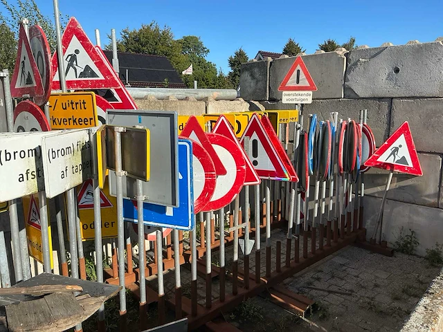 Bewegwijzering borden bewegwijzering - afbeelding 12 van  21