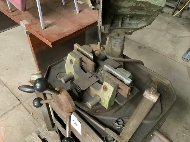 Bewo 250 afkortcirkelzaagmachine - afbeelding 5 van  6