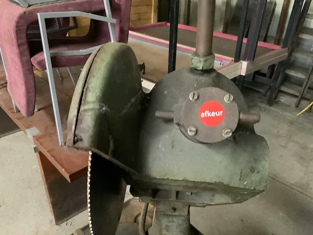 Bewo 250 afkortcirkelzaagmachine - afbeelding 6 van  6