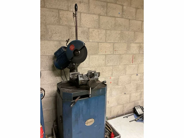 Bewo 250 afkortcirkelzaagmachine - afbeelding 3 van  9