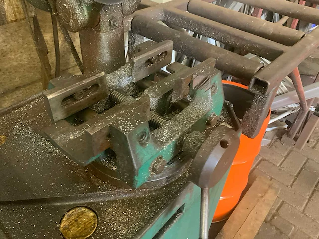 Bewo afkortcirkelzaagmachine - afbeelding 8 van  13