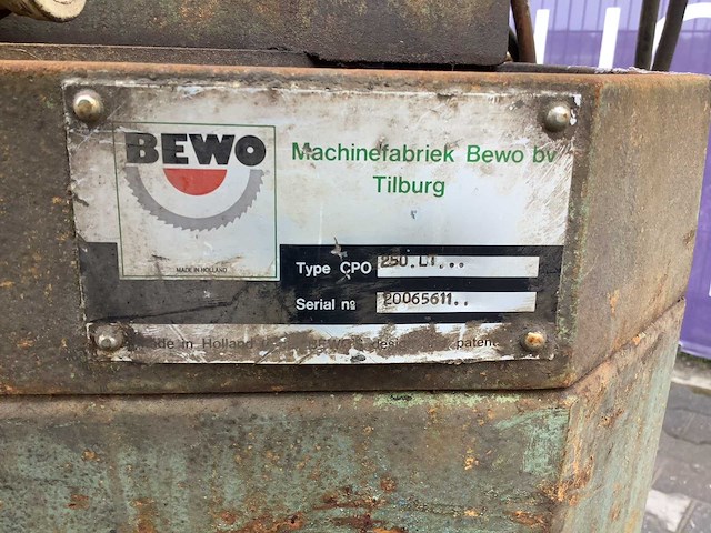 Bewo afkortcirkelzaagmachine - afbeelding 3 van  3