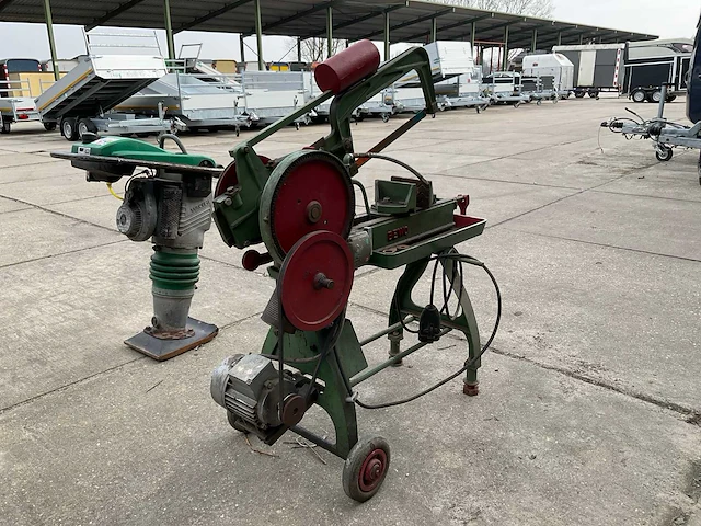 Bewo beugelzaagmachine - afbeelding 4 van  9