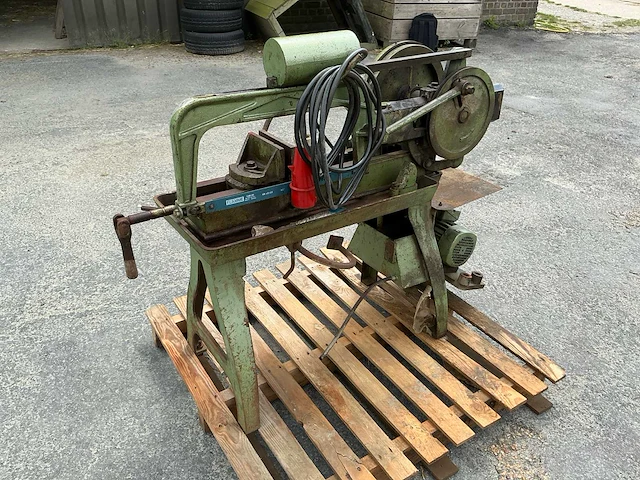 Bewo beugelzaagmachine - afbeelding 1 van  10