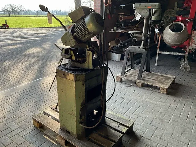 Bewo cpo 315 lt afkortcirkelzaagmachine - afbeelding 4 van  9