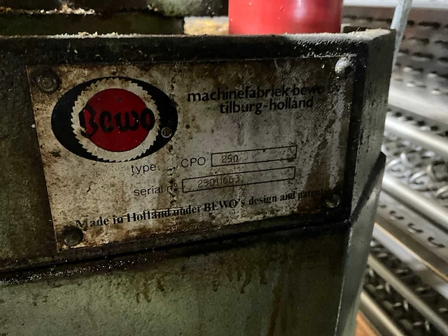 Bewo cpo250 afkortcirkelzaagmachine - afbeelding 7 van  7