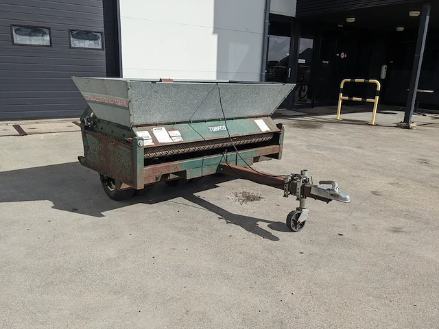 Bezandingswagen, turfco, f12d - afbeelding 19 van  23