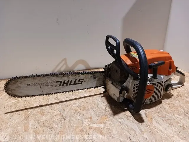 Bezine kettingzaag stihl, ms 261c - afbeelding 1 van  8