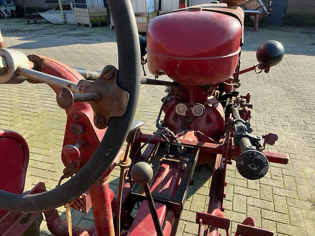 B.f. avery r oldtimer tractor - afbeelding 2 van  16